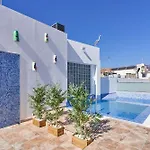 Boutique 104 Beauty Apartament